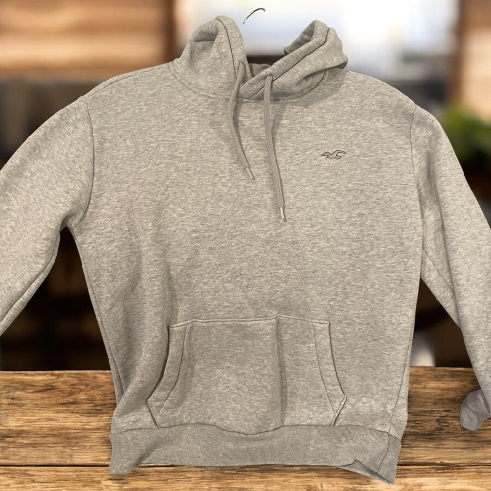 Hollister Light Gray Hoodie